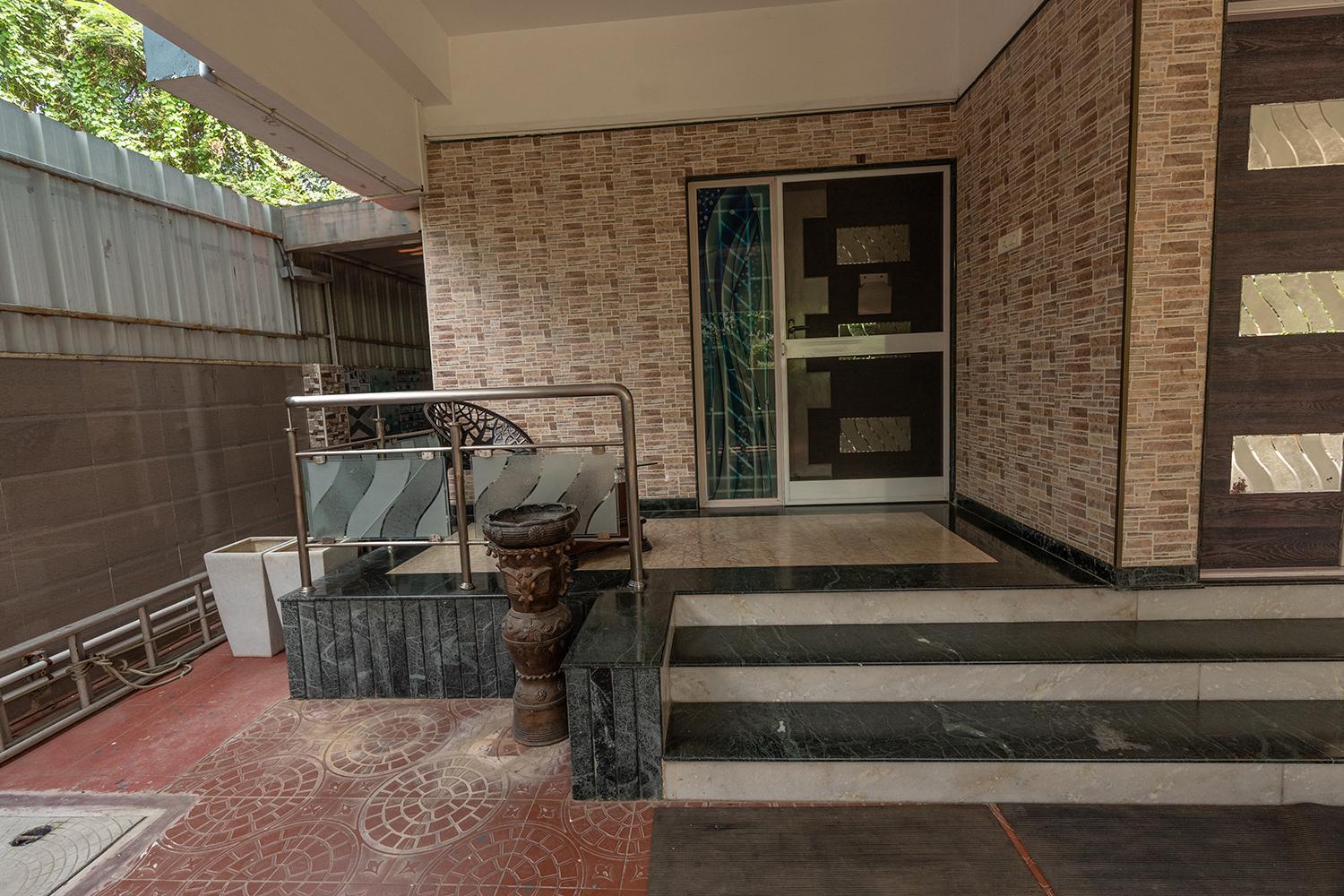 Hive Service Apartment Coimbatore Buitenkant foto