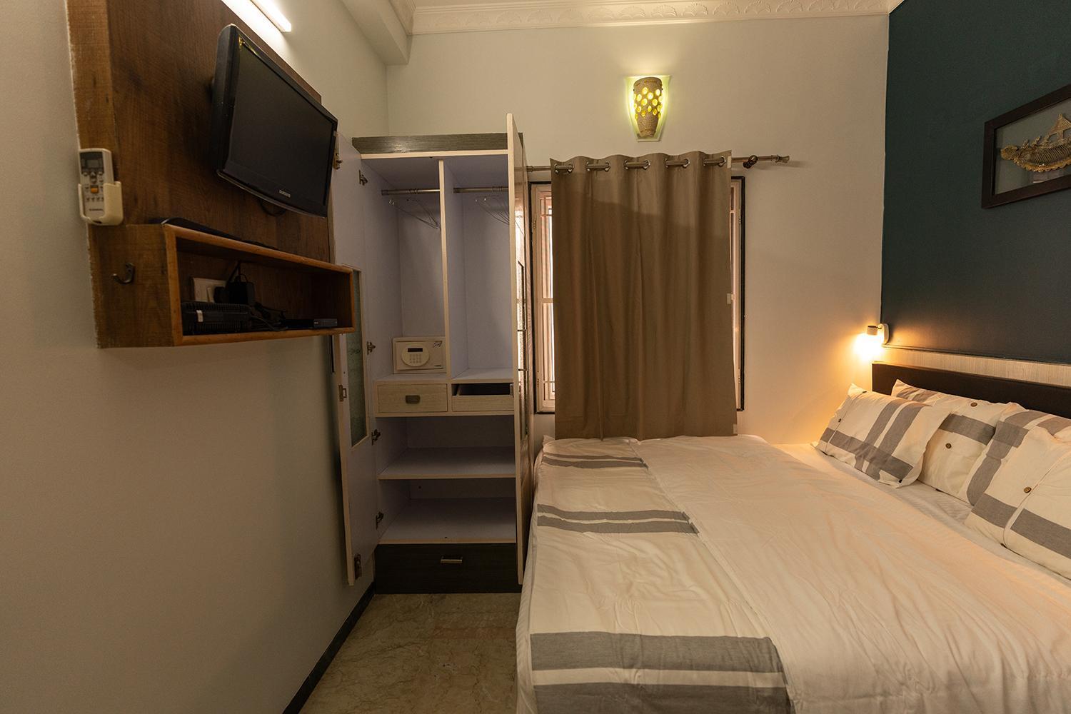 Hive Service Apartment Coimbatore Buitenkant foto